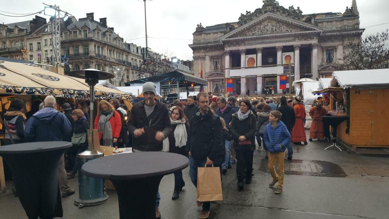 Les Pieds A La Grande Place Brussels Exterior photo